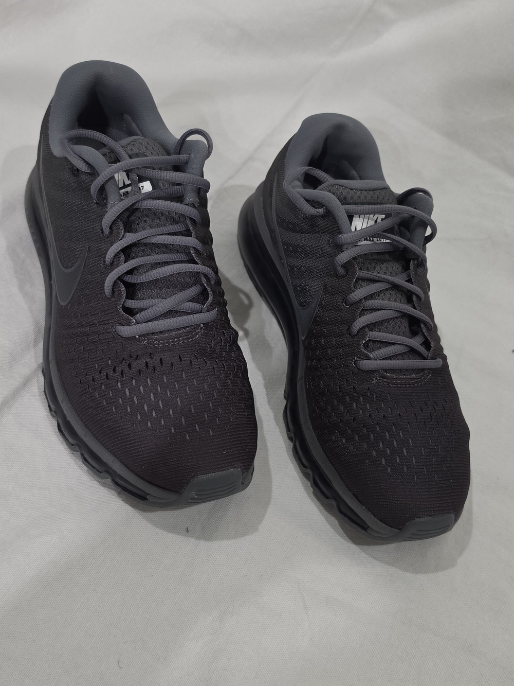 Nike Men’s Athletic Shoes - Dark Charcoal/Gray